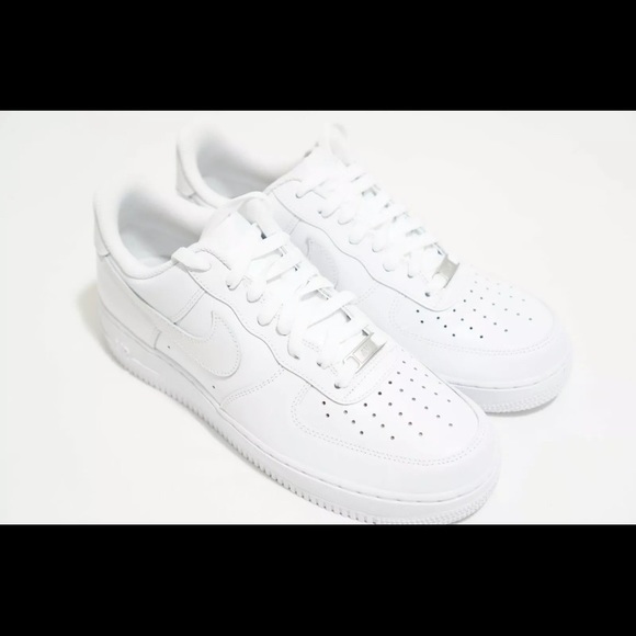 Nike Air Force 1 Low White 07 - Picture 5 of 7